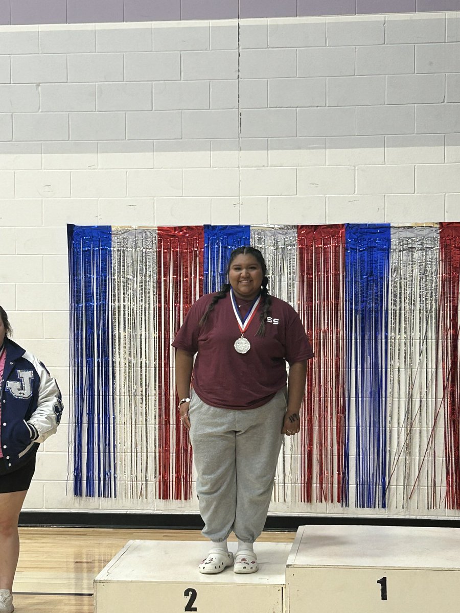 Donovan Williams (@_coachdwill) on Twitter photo Extremely proud of these ladies they competed very well last night at the regional powerlifting meet.
Special congratulations to Leah Ovalle she placed 2nd in her weight class and will be representing Lockhart at the state powerlifting meet!!!! <a href="/LocLions/">Lockhart Athletics</a> Extremely proud of these ladies they competed very well last night at the regional powerlifting meet.
Special congratulations to Leah Ovalle she placed 2nd in her weight class and will be representing Lockhart at the state powerlifting meet!!!! <a href="/LocLions/">Lockhart Athletics</a>