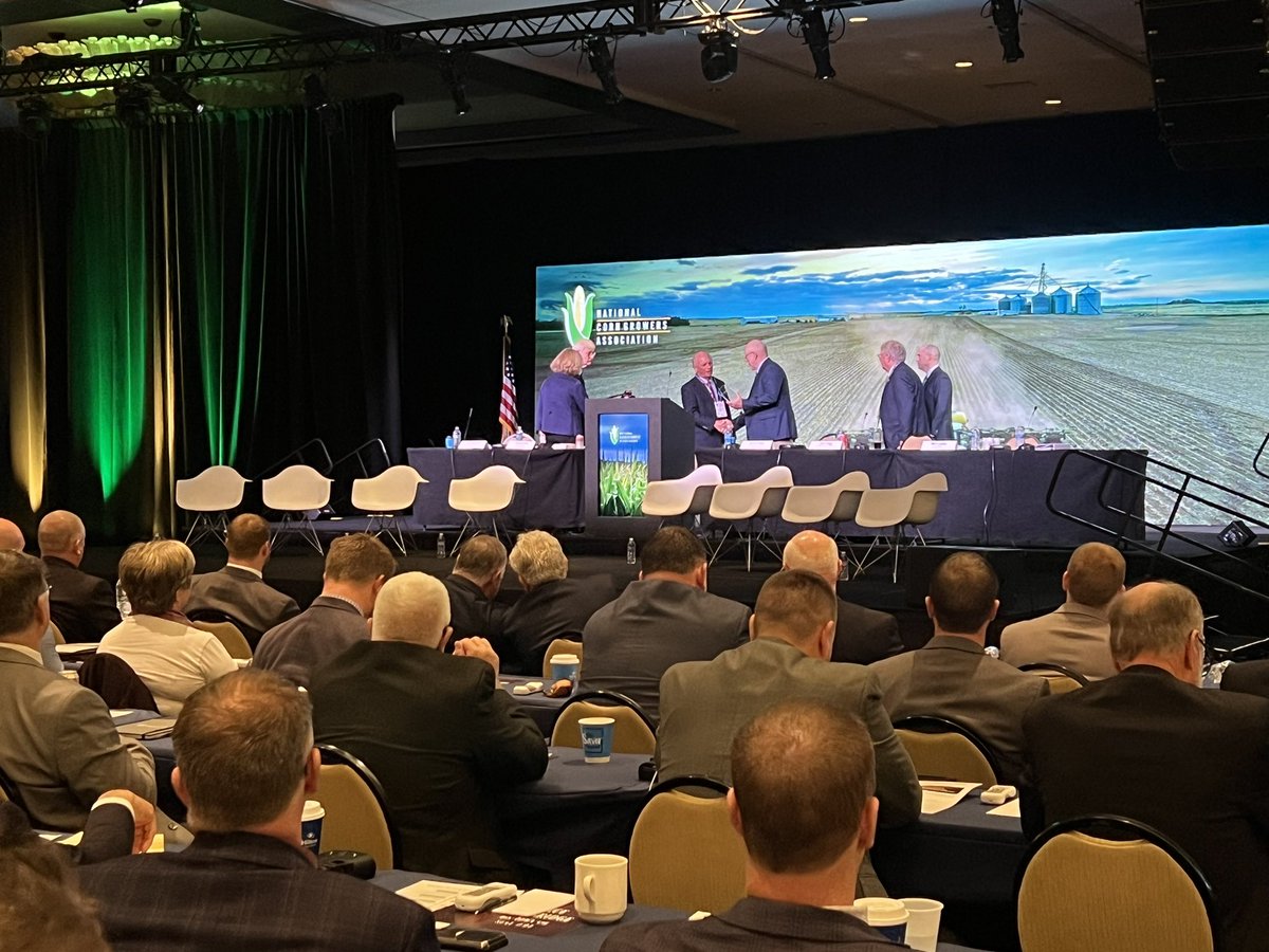 NationalCorn's tweet photo. Congrats to both @iowa_corn & @CornTennessee for receiving 2023 Top Association Recruitment Awards! More members = a stronger, unified voice for corn growers!! Go, #TeamCorn!! ππ»ππΌ https://t.co/z8NR5enoTe