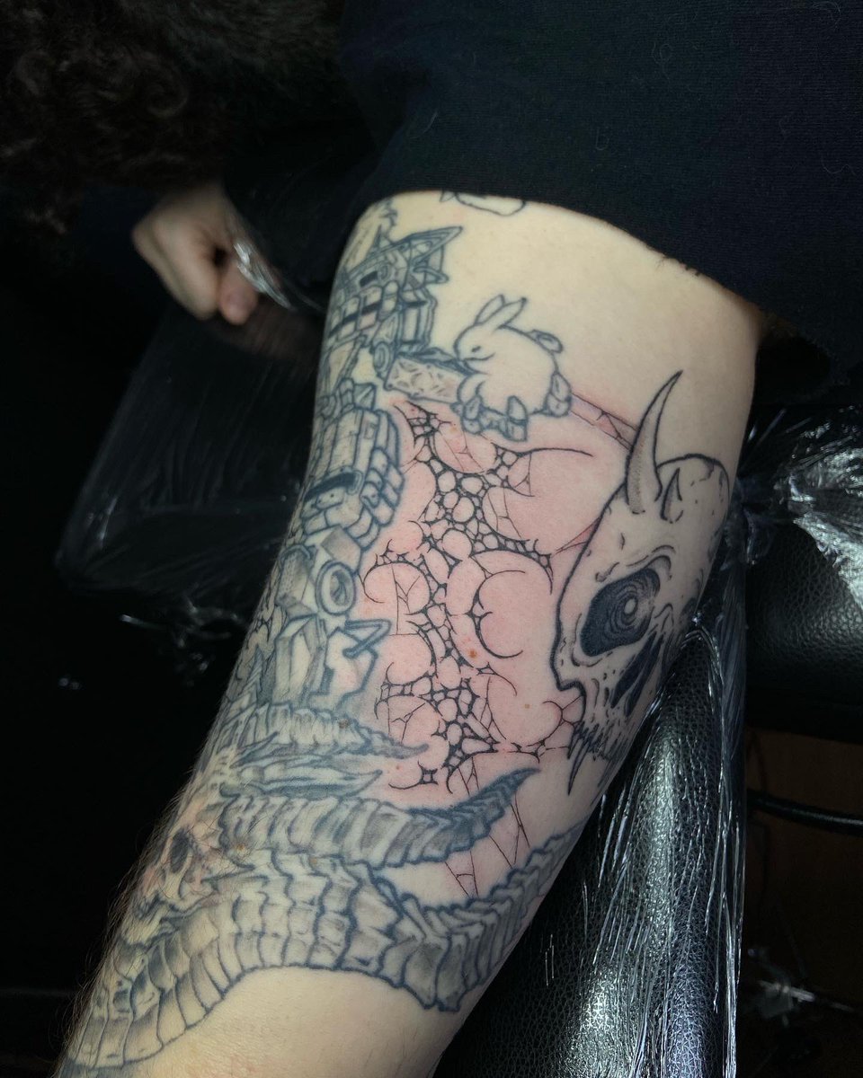 Prenez rdvvvv 🤭

ig : cruelxfuneral__