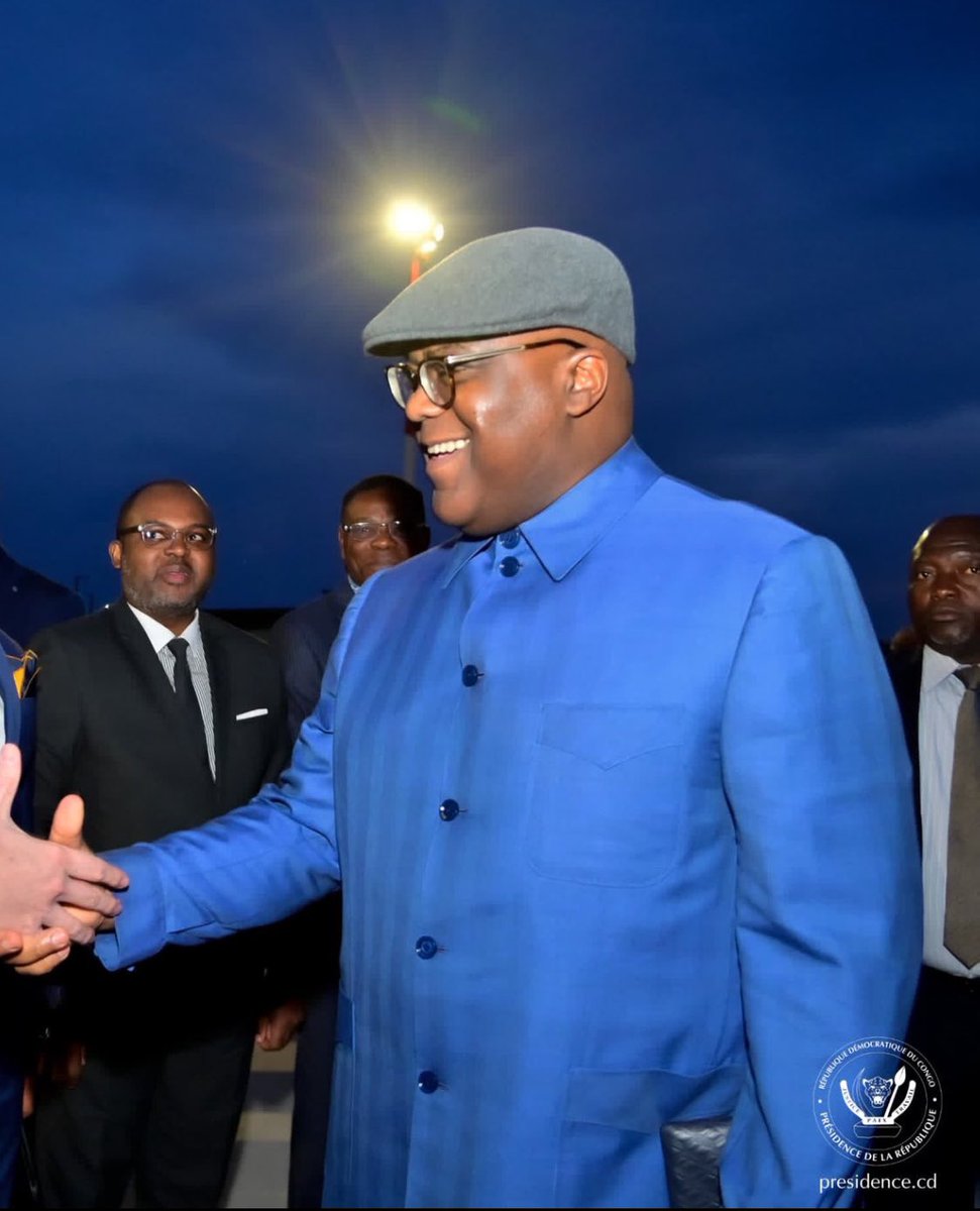 Esprit MUKUSHI.

Un Lyon silencieux est 10x plus dangereux qu’un chien qui aboie.

KAGAME est prévenu…