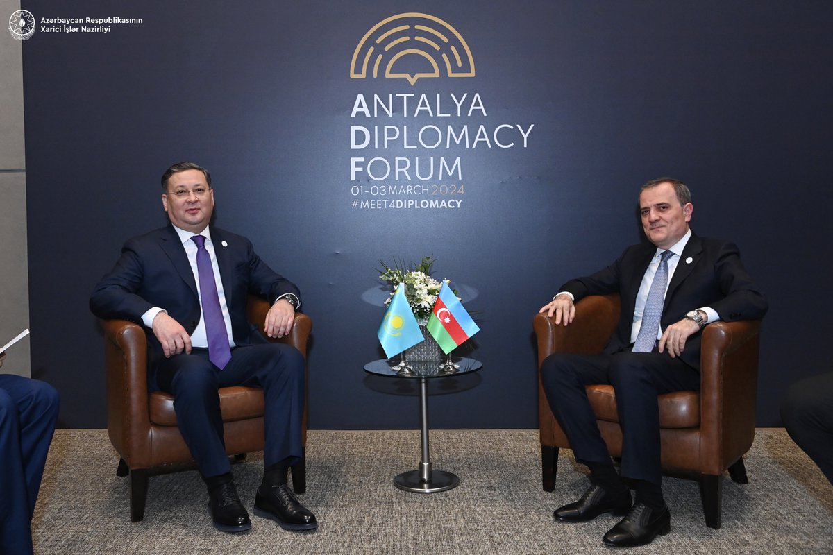 Foreign Minister @Bayramov_Jeyhun had a fruitful meeting with Deputy Prime Minister, Minister of Foreign Affairs of brotherly #Kazakhstan #ADF24.

We are looking forward to further expand our bilateral and multilateral cooperation based on friendship, brotherhood and solidarity.