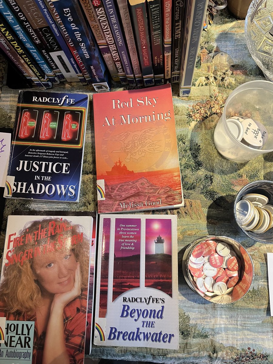 SMA_Intl's tweet photo. tabling with Bookends in Florence at the 5 College Queer Gender &amp; Sexuality Conference @hampshirecolg ! Come say hello and pick up a book or button today &amp; tomorrow :) https://t.co/Mhp3EKcEVL