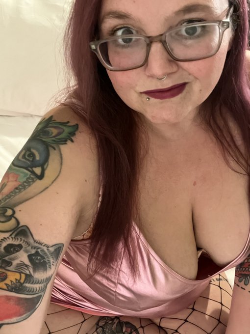 Another show you can nominate me for! Let&rsquo;s get that BBW nomination 🌟😘   https://t.co/qacaYEyAkC https://t<a href="/tag/realloyalfans"class="tags"><span>#realloyalfans</span></a>