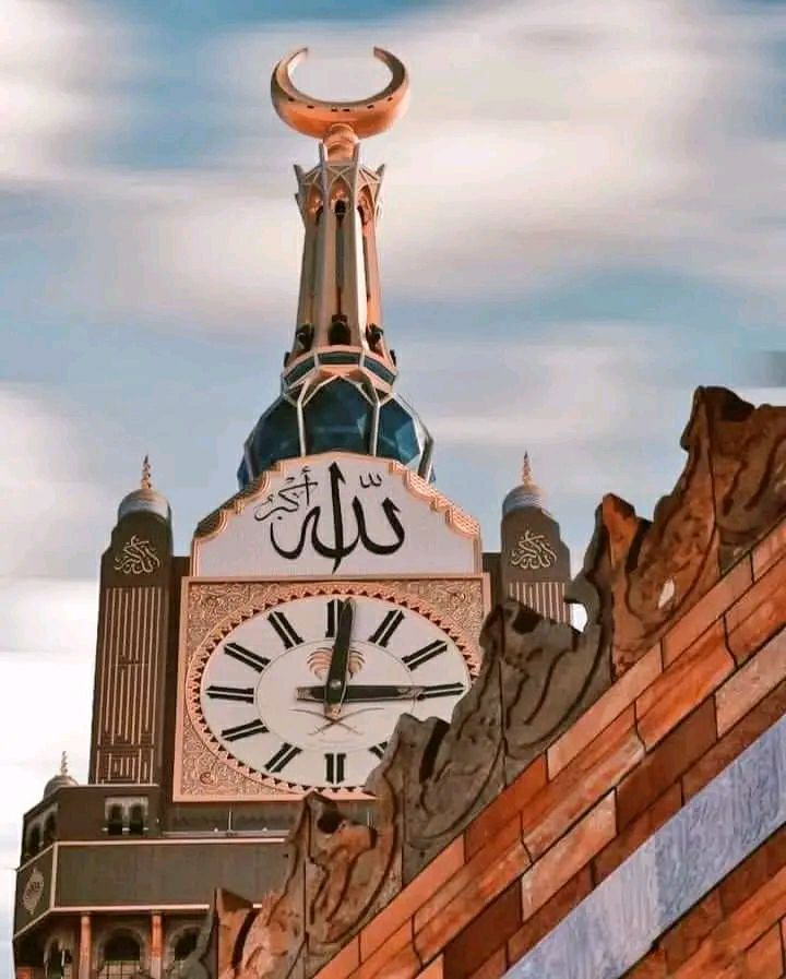 رسول الله ﷺ فرمايلي دي:
 الله ﷻ ته تر ټولو خوښ عمل
په خپل وخت لمونځ ادا کول دي.
(رواه البخاري)

❤️ده_زړه_سکون😘