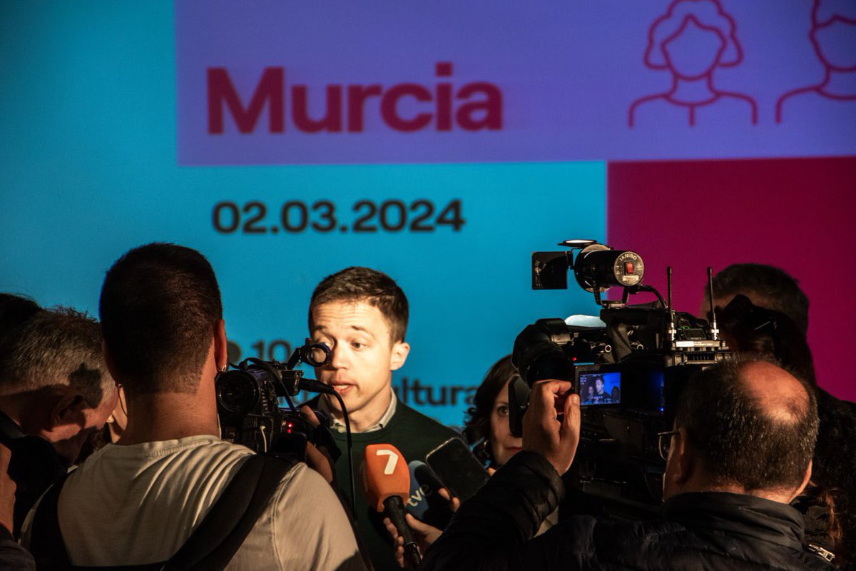 Íñigo Errejón tweet media