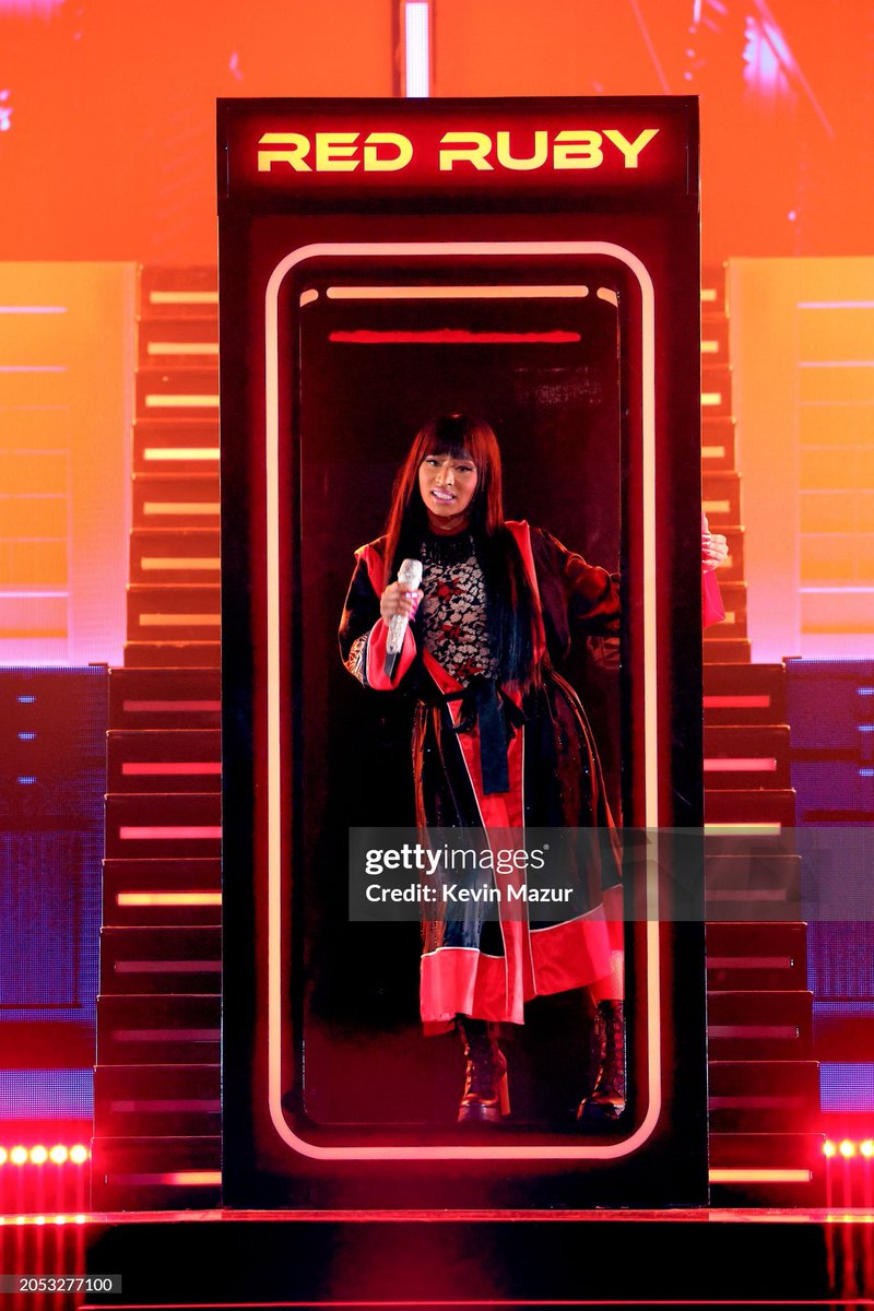 nmsupports's tweet image. GETTY 🥢
#GagCityWORLDTour 
#GagCityOakland
@NickiMinaj 🥢👑