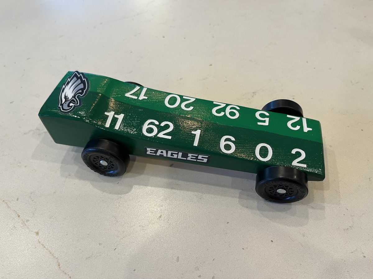 My son Gavin’s Pinewood Derby car for Cub Scouts this year could be one of my favorites ever!  Completely his idea… his favorite current Eagles players in the darker green, and his favorite former players in the kelly green.  🦅<a href="/newheightshow/">New Heights</a> @jasonkelce   <a href="/Eagles/">Philadelphia Eagles</a>