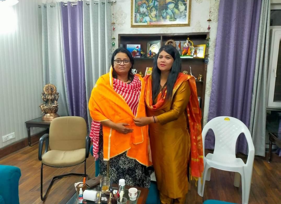 𝐒𝐡𝐞𝐞𝐭𝐚𝐥 𝐒𝐡𝐮𝐤𝐥𝐚 (@sheetalshukla16) on Twitter photo धौरहरा लोकसभा से पुनः तीसरी बार लोकसभा प्रत्याशी बनाये जाने पे बड़ी बहन रेखा वर्मा दीदी जी को बहुत-बहुत बधाई 🙏🌺<a href="/rekhavermabjp/">Rekha Verma</a> धौरहरा लोकसभा से पुनः तीसरी बार लोकसभा प्रत्याशी बनाये जाने पे बड़ी बहन रेखा वर्मा दीदी जी को बहुत-बहुत बधाई 🙏🌺<a href="/rekhavermabjp/">Rekha Verma</a>