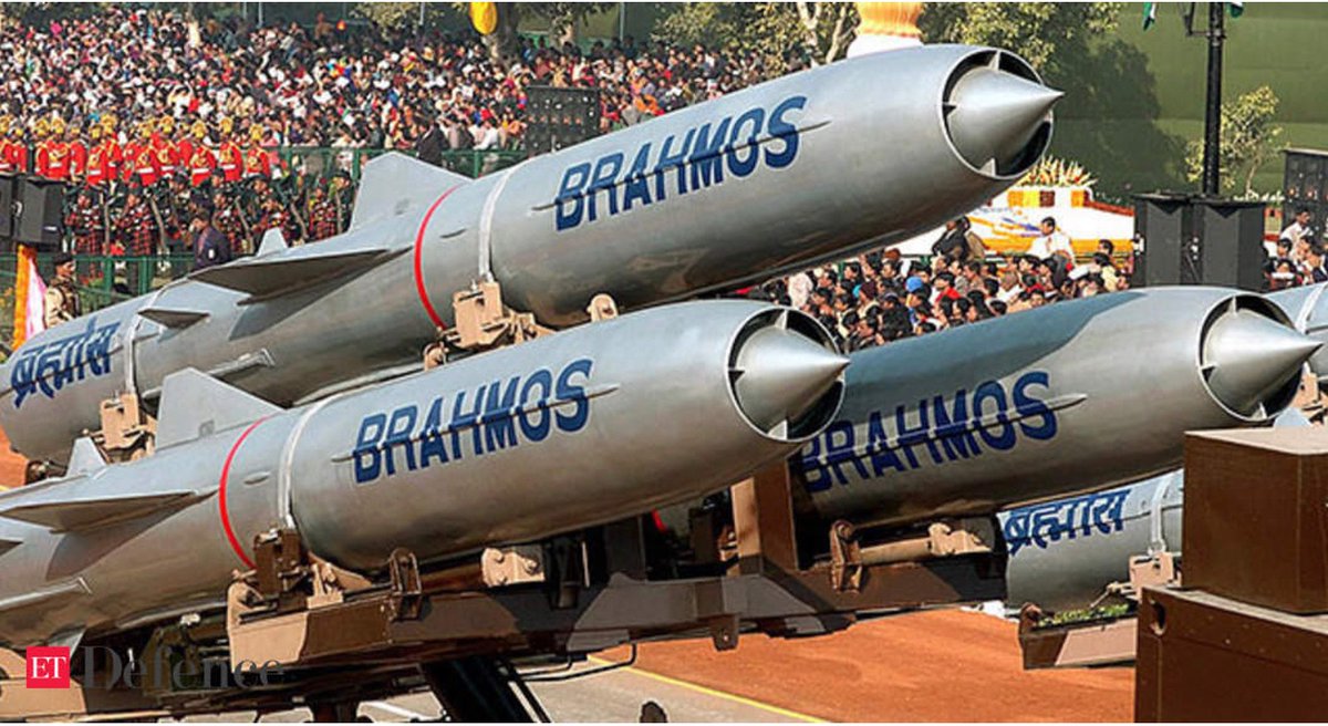 DRDO_Updates's tweet image. 💥 India's Missile Might Grows! 🚀🇮🇳

India's Defense Ministry seals $2.5 billion deal with BrahMos Aerospace for supersonic cruise missiles! 🤝💰 Enhancing naval firepower, the contracts cover combat equipment, exercises, and missile systems. 🌊🚢 #DefenseDeal #BrahMosMissiles
