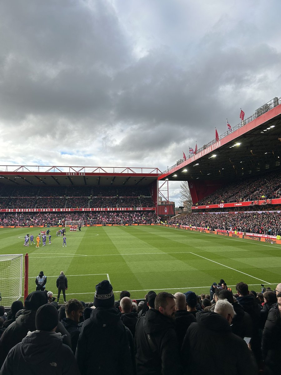 aidansands3's tweet photo. shit Andy Carroll https://t.co/EgBejLMMC2