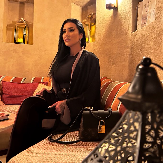 👸🏻 https://t.co/fw5Rv0WKcr