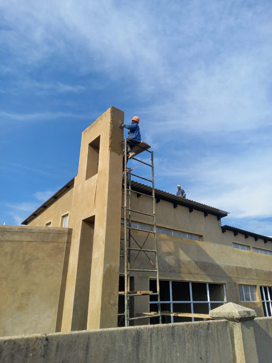 For your new homes get in touch with us.visit out website halefangprojects.co.za 
or 
Email us info@halefangprojects.co.za 

Get in touch with us ,building plans, reservations and new homes