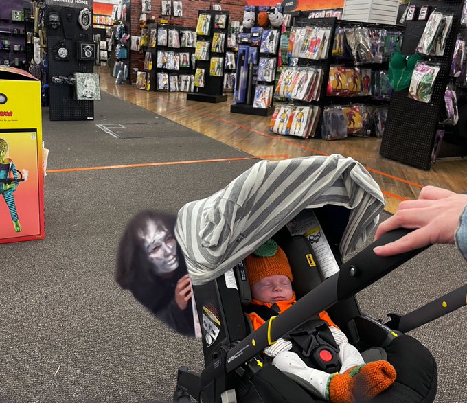 I&rsquo;ll never forget baby&rsquo;s first visit to see The Unknown! https://t.co/5NJ6dVYrXB