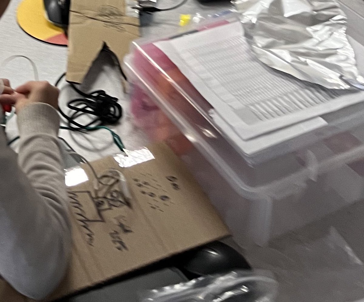 Ray Mercer tweet media