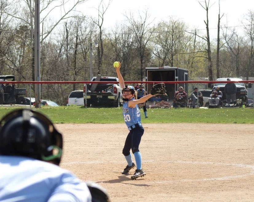 GO VOLS !! 💙🤍 <a href="/coach_orsburn/">Taylor Orsburn-Siefert</a> <a href="/TheBuildingSB/">The Building</a> <a href="/SoftballSalem/">SalemLadyCatSoftball</a> <a href="/18uBombers/">Bombers softball 18u Ramsey</a>