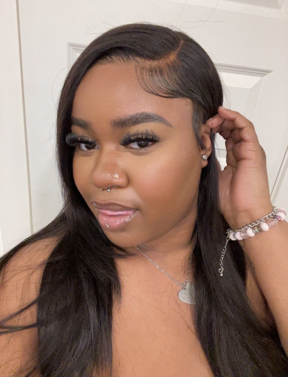 MyricalJanee's tweet photo. if pretty was a person https://t.co/jpWIaJch87