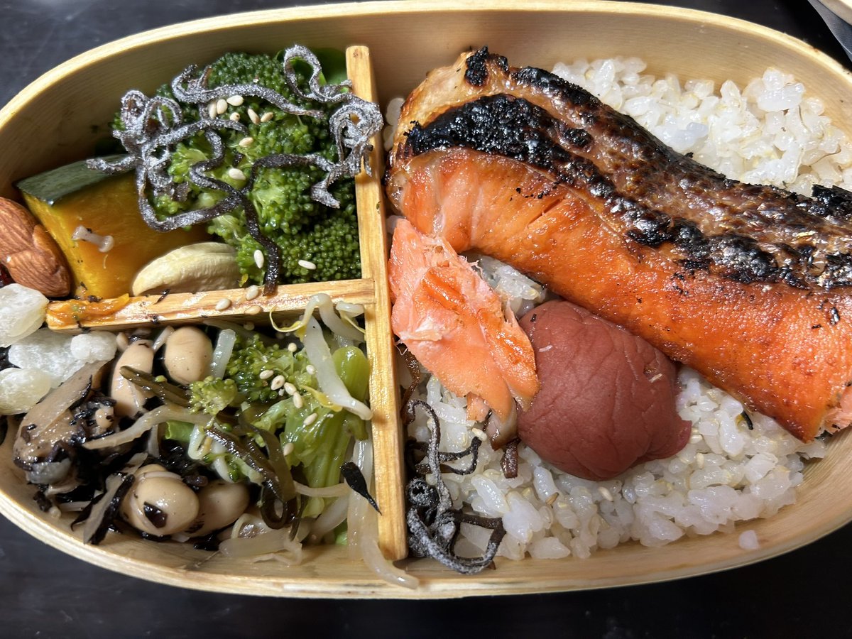 mypiko's tweet image. #1wd
#健やか857
五味五色五法！
お弁当も！