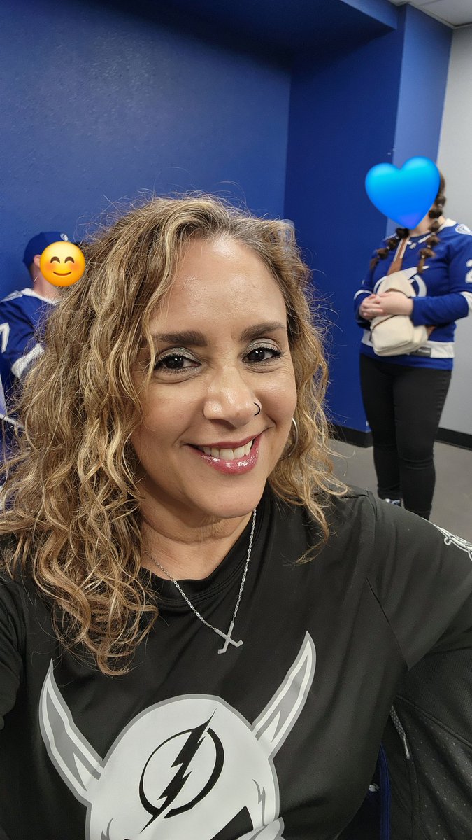 TampaSportsGirl ⚡️🏴☠️💥🔰🐂☀️ tweet media