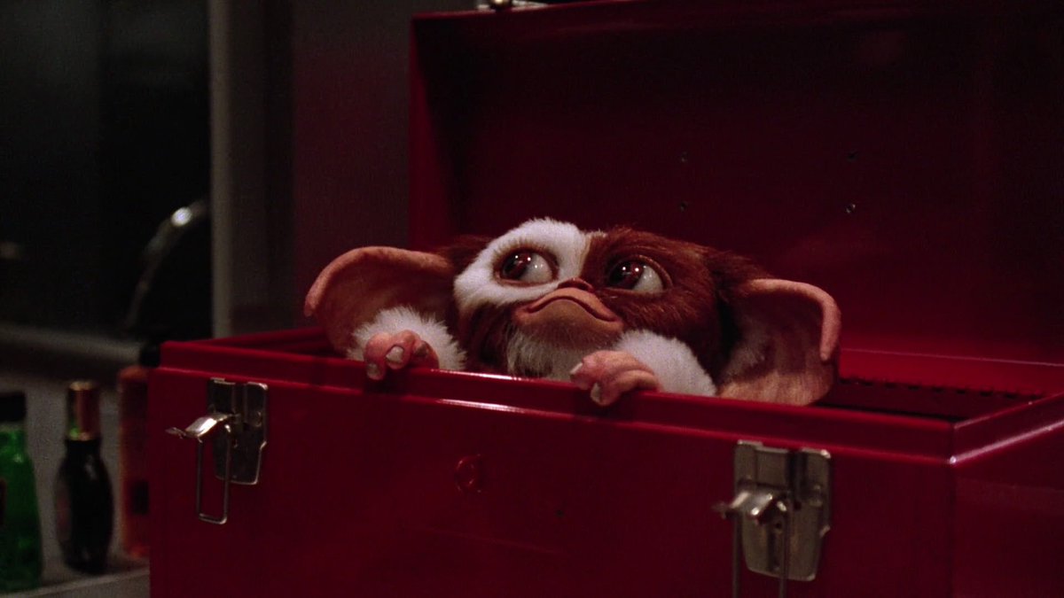 'Do you think the Gremsters can stand up to the Hulkster?' When it comes to the sequel you can go big or go home. Joe Dante chose the former. GREMLINS 2 screens for @Hollywdbabylon on March 16. 🎟 lighthousecinema.ie/film/hollywood…