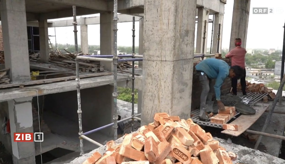 Bei <a href="/ORF/">ORF</a> heute in Zeit im Bild im Beitrag "Indien: Ausbau erneuerbarer Energien" - ZIB 1 vom 02.03.2024 um 19:30 Uhr bei Min. 14:49 👉🏻 tvthek.orf.at/profile/ZIB-1/…

<a href="/ArminWolf/">Armin Wolf</a> hast du gewusst das es die Nazi Ziegel noch gibt bzw. noch produziert werden?  😳 Unglaublich‼️