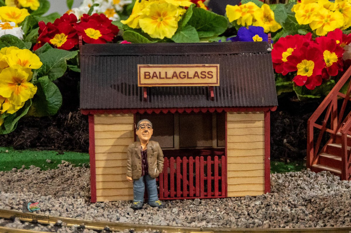 taliesin2022's tweet photo. 2024 Midlands Garden Rail Show photos from Saturday 2nd March.
#midlandsgardenrailshow #gardenrail #Engineeringinminiature https://t.co/bD0DEjXXJu