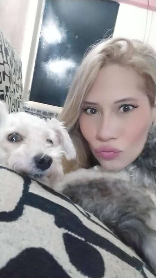 Flakblla's tweet photo. @SuavesLomitos #Koby 💟 https://t.co/JlAY7Ve5BU