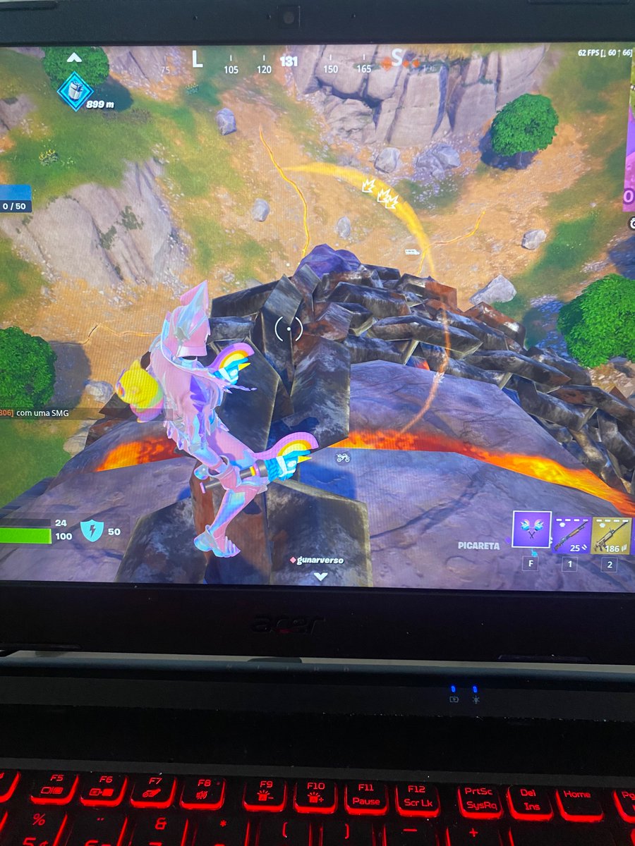 jogadortft's tweet image. Eis que a mão surgiu no Fortnite. To querendo entender esse evento.