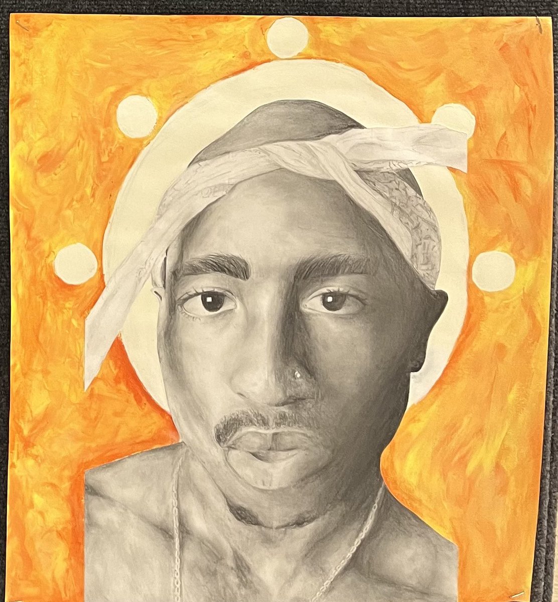WrightArt1's tweet photo. 8th grade advanced class - Kehinde Wiley inspired portraits. Students used a grid to draw these massive portraits (around 18”x18”). They took their work home every night for weeks and apparently stayed up way too late working on them. @GarrettMSGators #cobbartrocks https://t.co/d81w0EDIRo