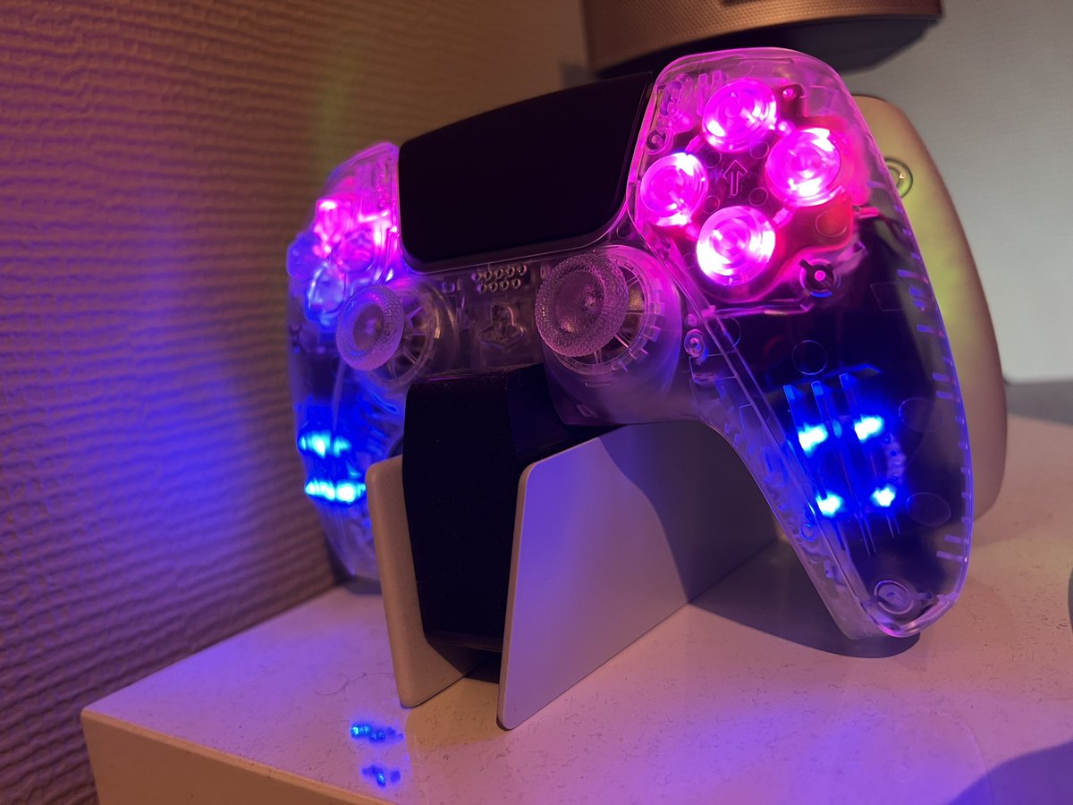 Did this controller for a friend today. Not my cup of tea, but definitely cool!