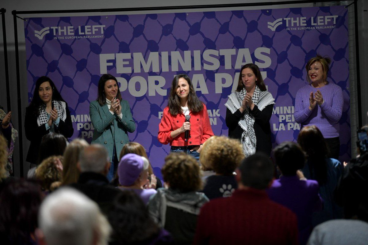 Hoy en Madrid hemos demostrado que somos más las #FeministasPorLaPaz 💜

Gracias a todas por estar y gritar no a la guerra, no en nuestro nombre. Sobre todo, gracias, Niveen, Amira y Jadiyetu por vuestra voz y vuestra lucha.

La esperanza se impondrá al miedo y a la resignación.