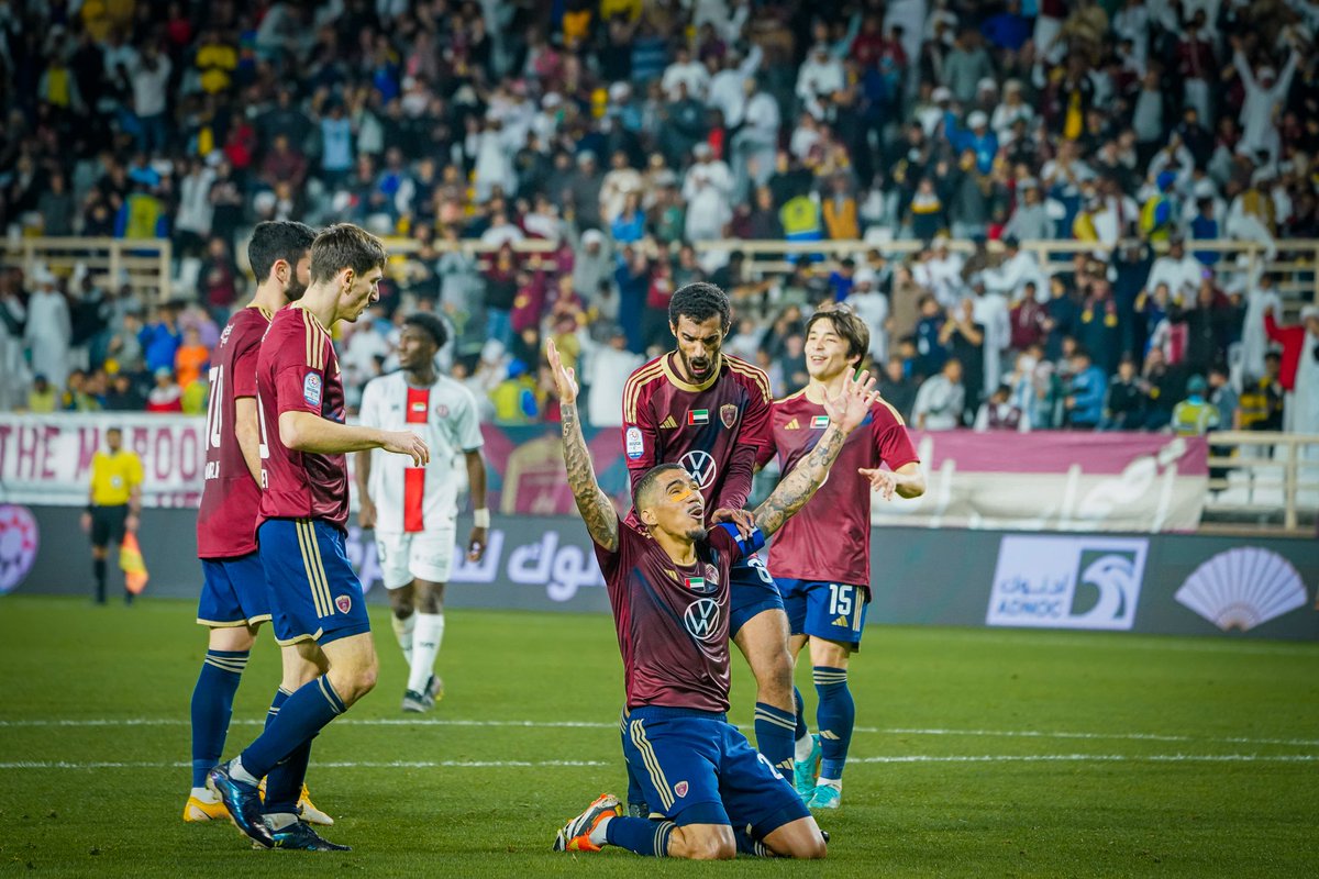 The Maroon Leader ©️ 
#WHDFC