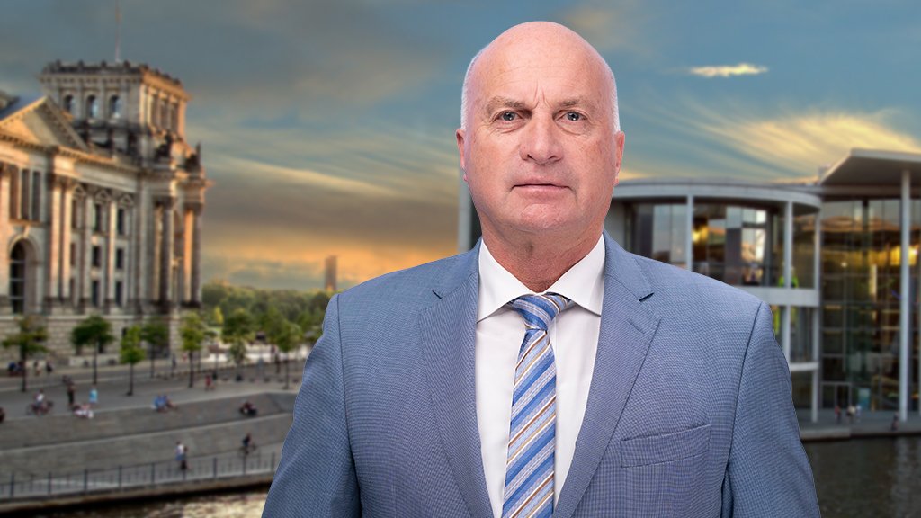 Fahrlässiges Gerede deutscher Offiziere gefährdet Deutschlands Sicherheit!

Dazu teilt der verteidigungspolitische Sprecher der #AfD-Bundestagsfraktion, Rüdiger Lucassen, mit:

„Das abgehörte Telefonat zwischen General Gerhartz und seinen Offizieren richtet einen immensen Schaden