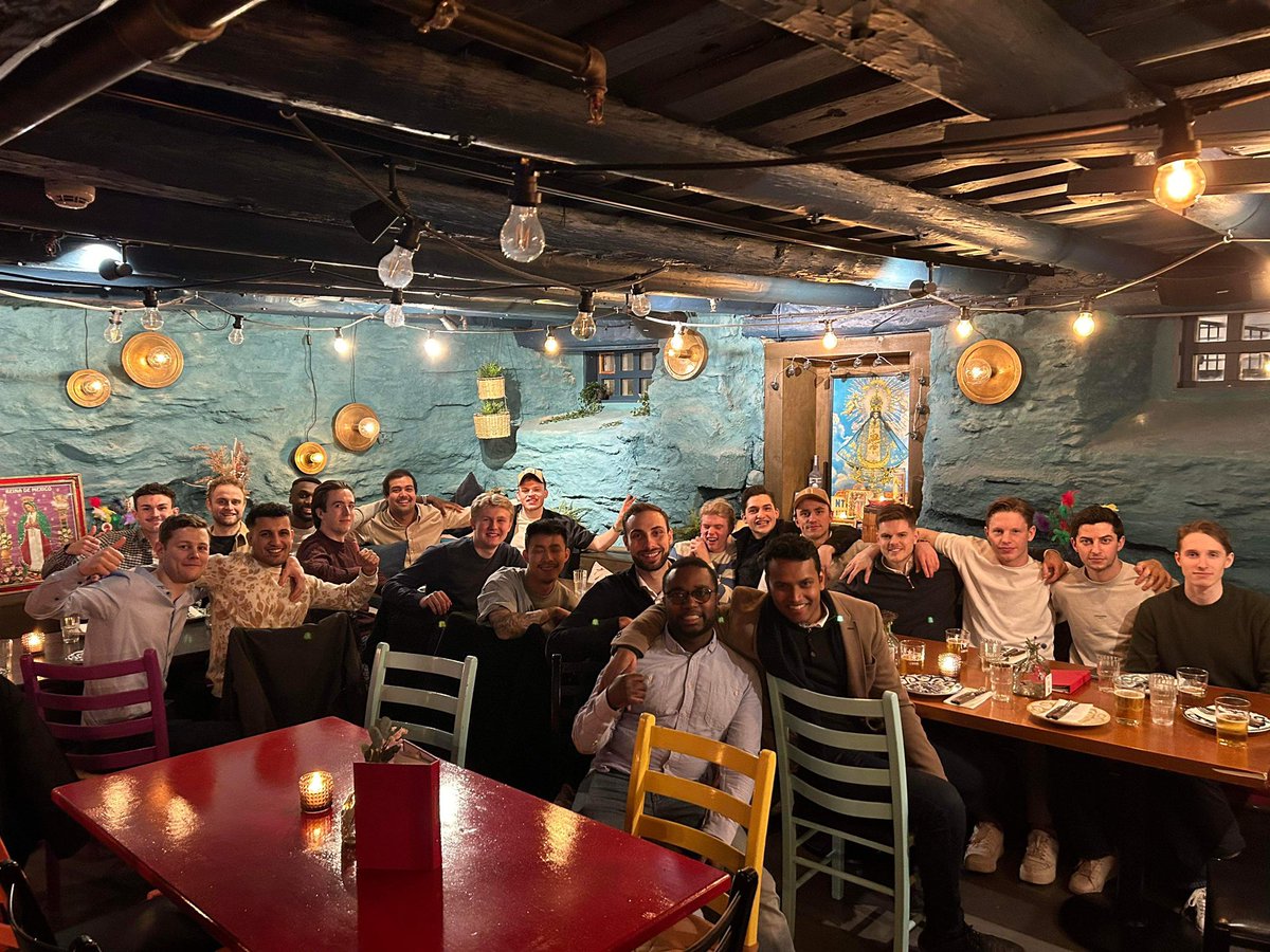 Rolig kick off hos vår samarbeidspartner Harry Pepper før alvoret sparker i gang.