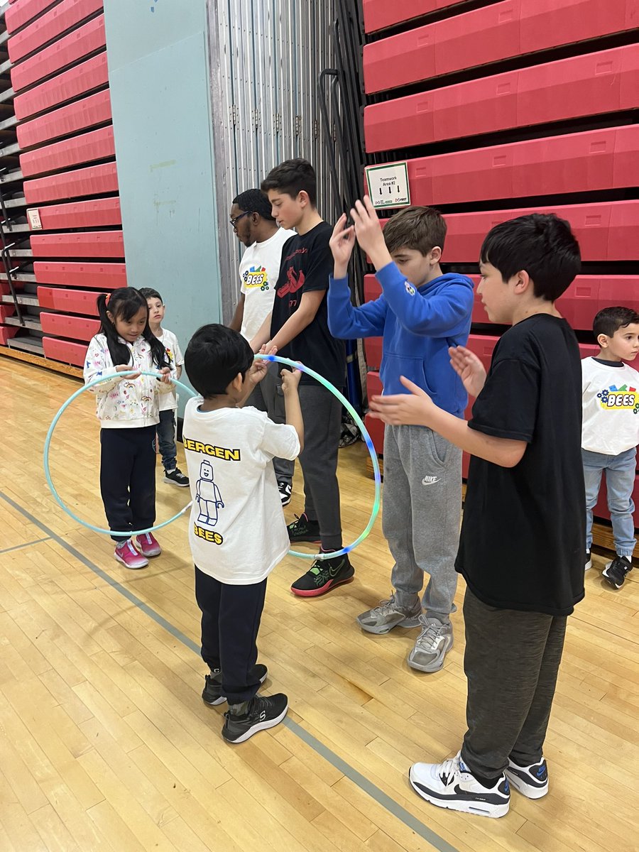 Mineola Fab Lab tweet media