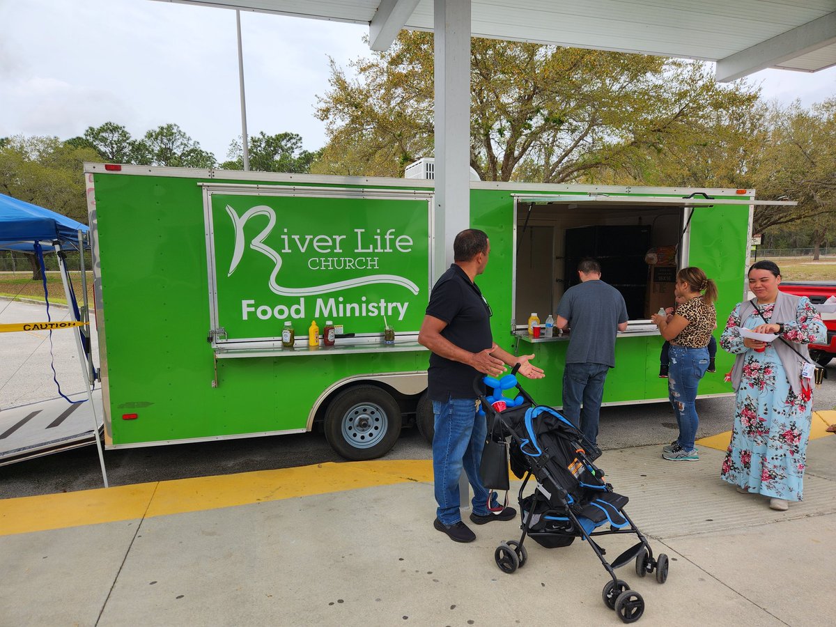 Dunnellon High tweet media