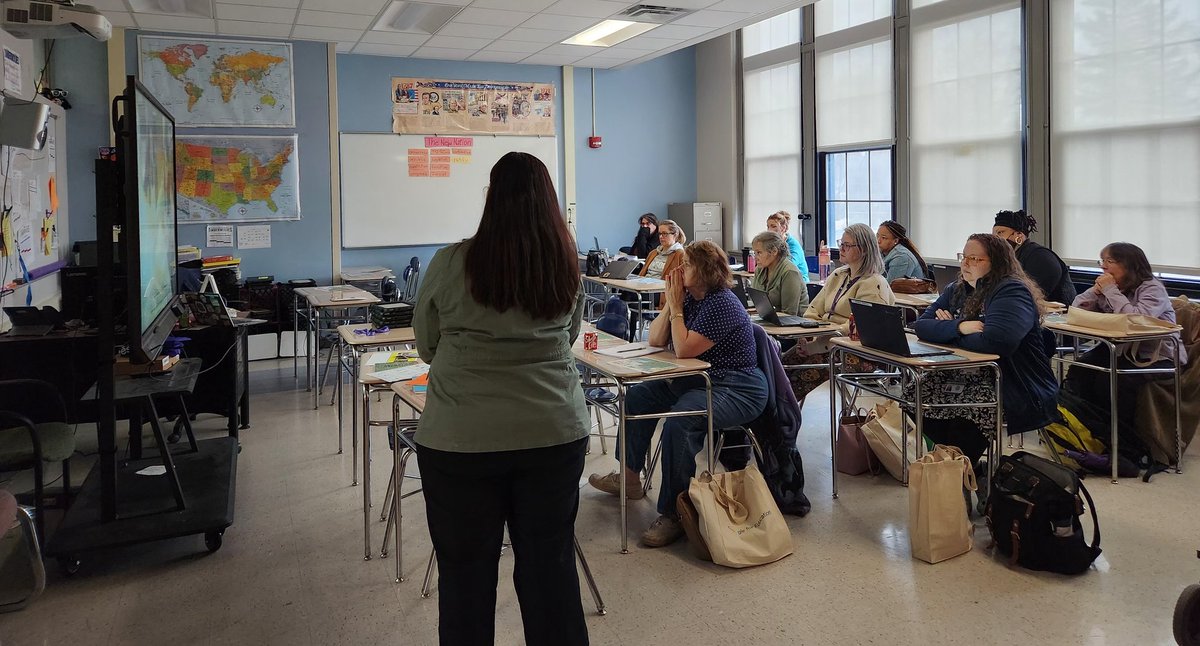 Carmella G. Parente tweet media