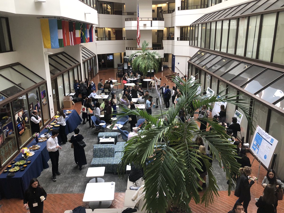 #GURT2024 Day 2 Poster Session I! Featuring works related to curriculum design, language aptitude, lexical acquisition, and more! Comes grab some gourmet sandwiches and chat with our presenters to learn more! #studyabroad #languageacquistion