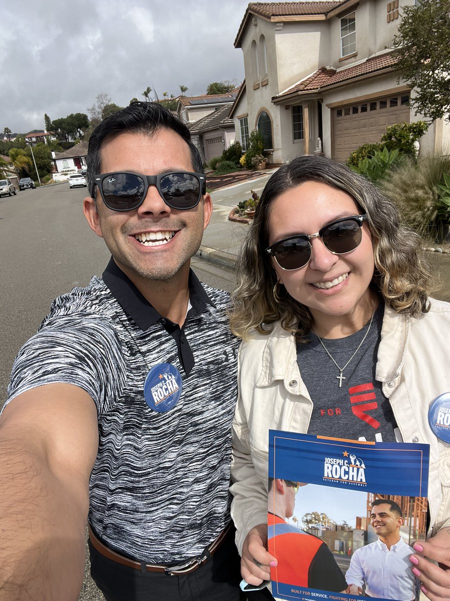 🇺🇸☔️Thank you California Legislative LGBT Caucus, Equality California &amp; Assemblymember Ward for braving the weather w/ us to reach every last voter before Election Day THIS Tuesday!

There’s honor in pushing through the rain &amp; hope in the rainbows. This campaign is for EVERYONE.