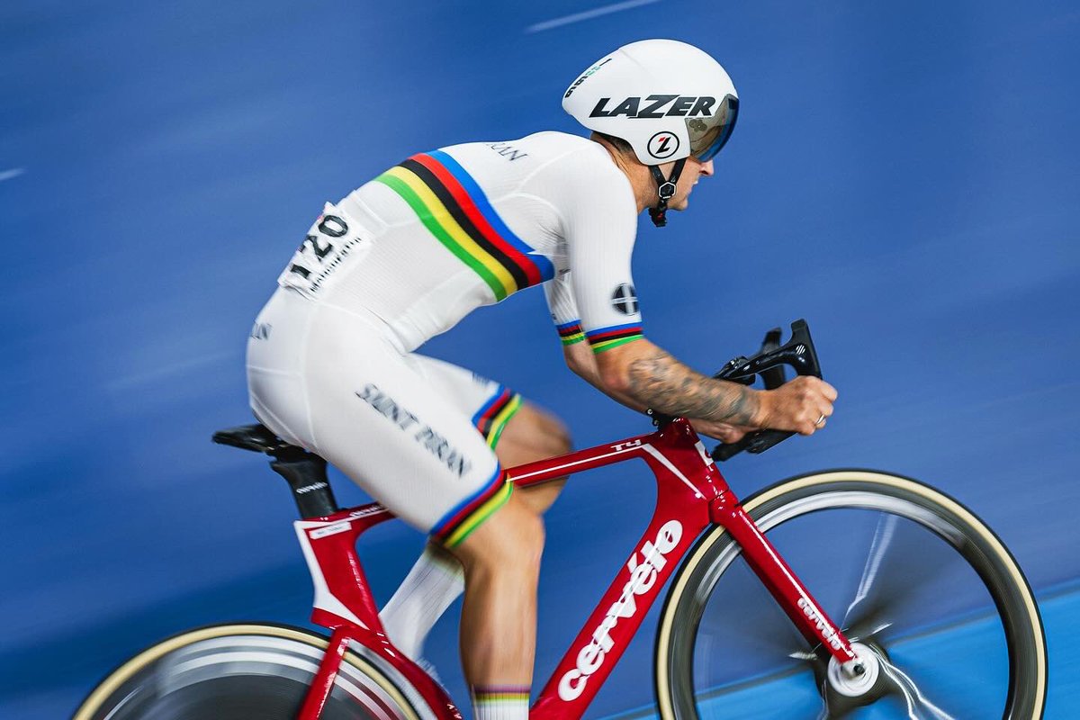 White shorts 👌🏼✅
.
Not the nationals I’d hoped for after coming down with a virus and having to pull out.
.
Time for some rest 🤙🏽 #1066 
.
Creds:- <a href="/swpix_cycling/">SWpix.com</a>