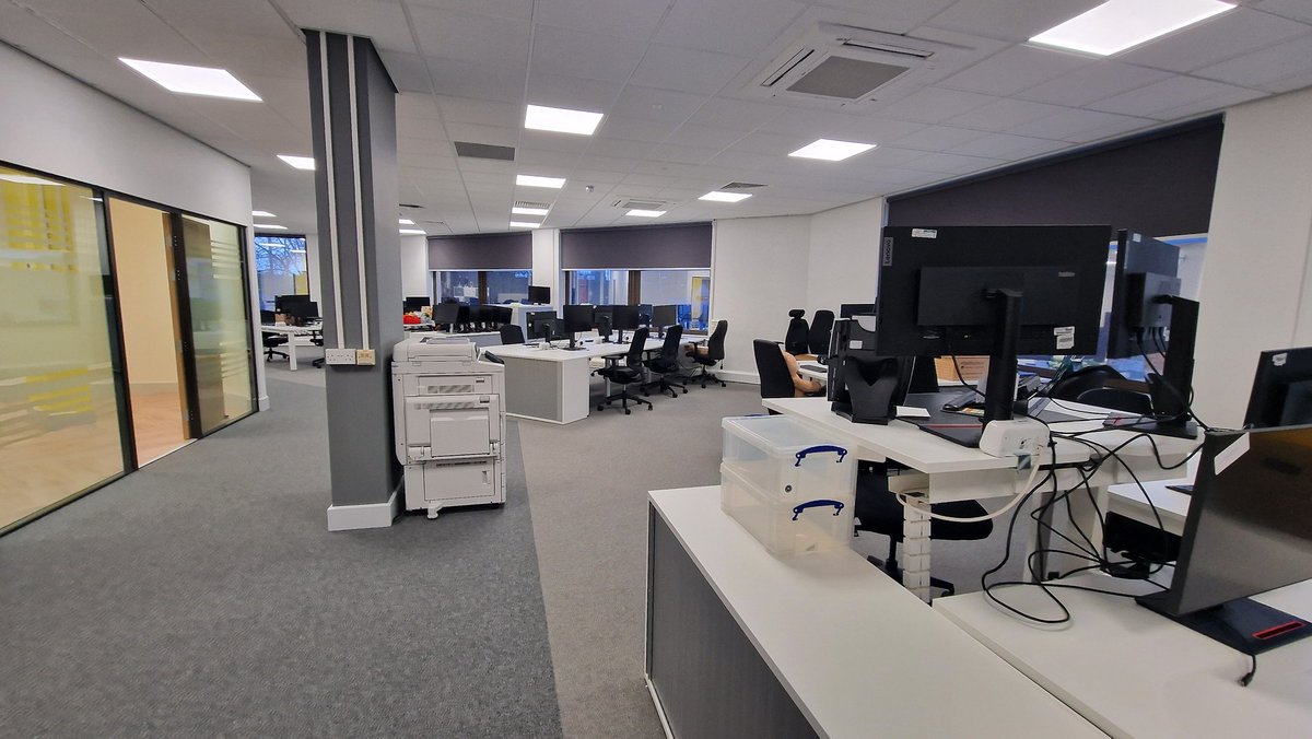 sheofsteele's tweet photo. Another Saturday, another tidying up at work day. First floor of our Northampton #Probation Office ready for Monday morning. Looking forward to getting the mural. So happy with how the whole space looks. Hope the team like it! https://t.co/jYyY4Ta2kO