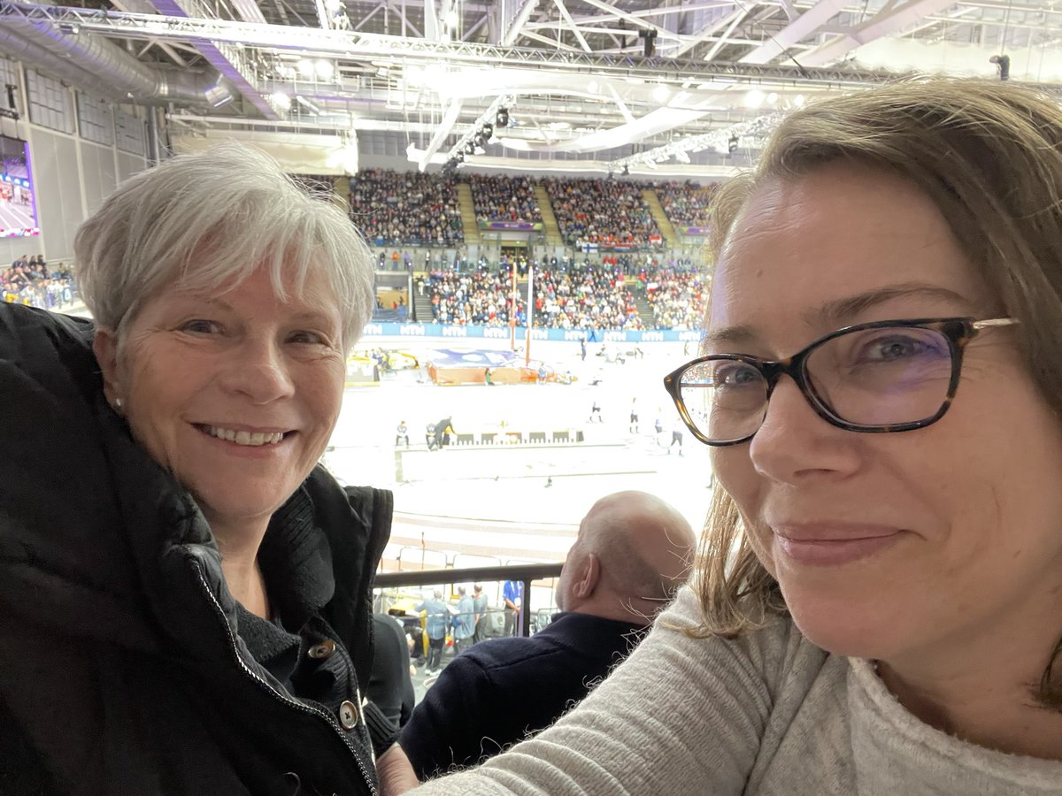 JoatSAMH's tweet photo. Exciting evening at #WICGlasgow24 @SAMHtweets proud event partners. Attending this evening with Maureen @ScotWomenSport #ladiesnight https://t.co/fv0avzmJNX