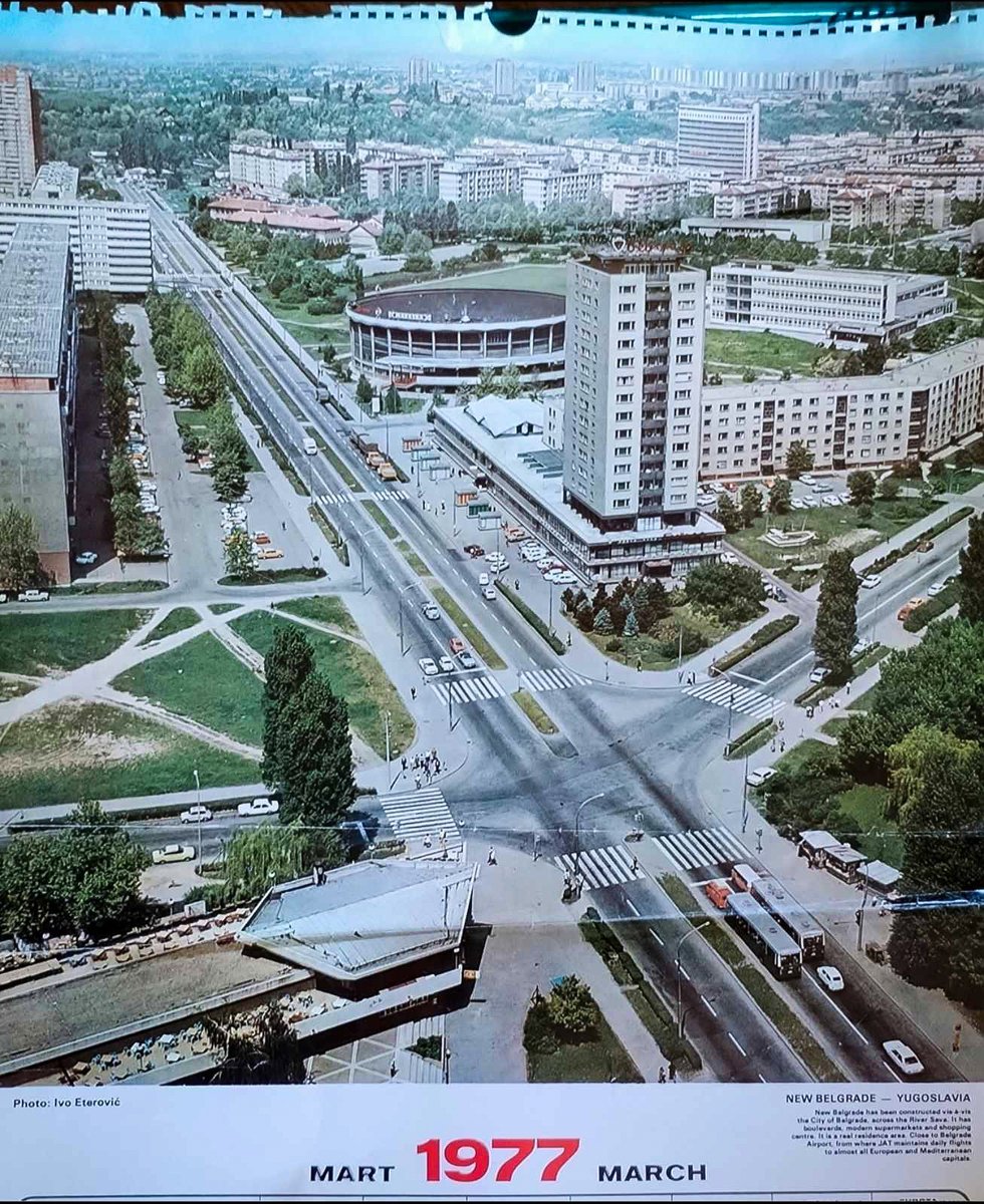 4nbgd's tweet photo. JAT kalendar, mart 1977.
#4NBGD #Fontana #Blok1 #Blok2 #Blok3 #Blok4 #Blok5 #Paviljoni https://t.co/wyHNbG2kWj