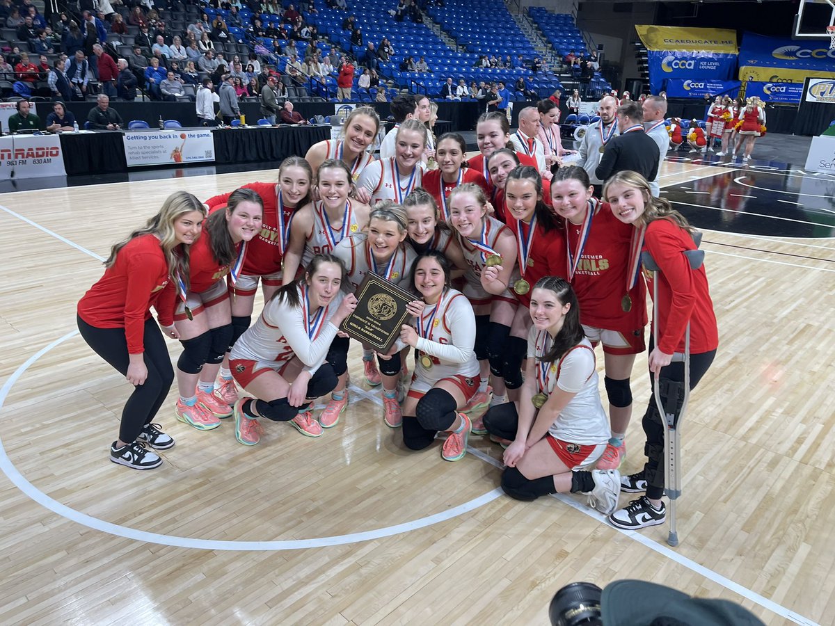 ChimockMckenzie's tweet photo. We got the District chip!!!! 
First round of states on Friday March 8th. Let’s get it!!!❤️🏀 https://t.co/qPnwqthEAa