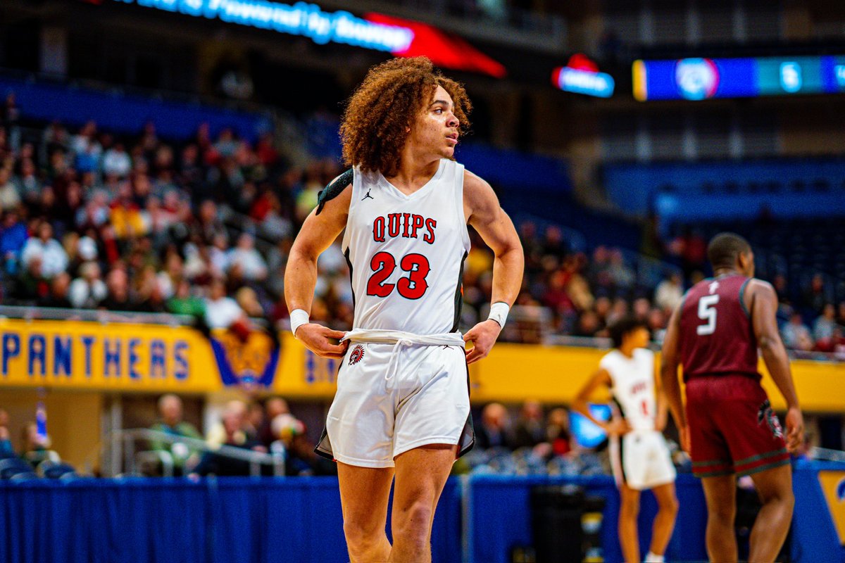 The Aliquippa Quips are WPIAL 2A Champions defeating Greensburg CC 69-32 ‼️ #KDKAHoops #GoNextLevel #WPIAL