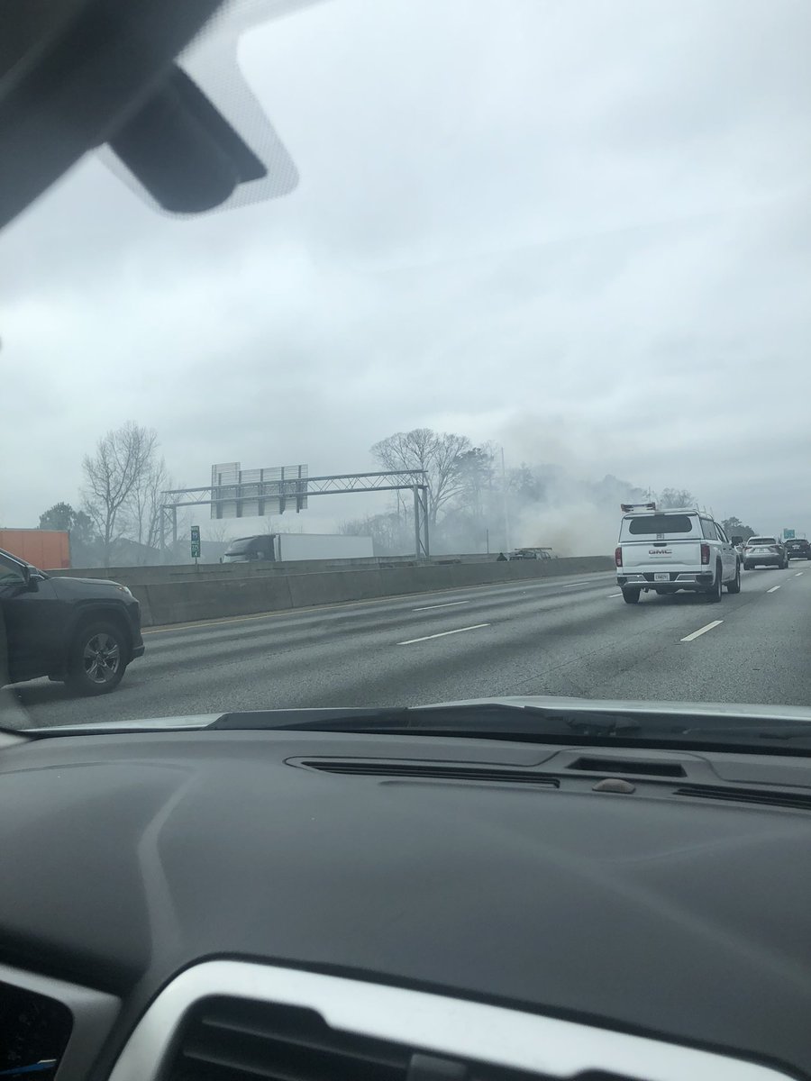 Car fire in express lane I-75 north from McDonough. <a href="/WSBTraffic/">Triple Team Traffic</a>