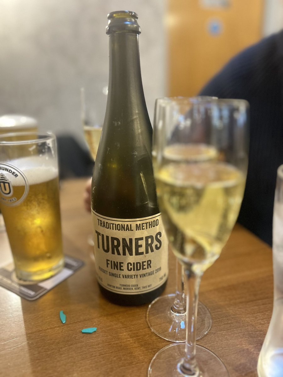Warren Muckell (@wmuckell) on Twitter photo Tastes great. #turnerscider Tastes great. #turnerscider