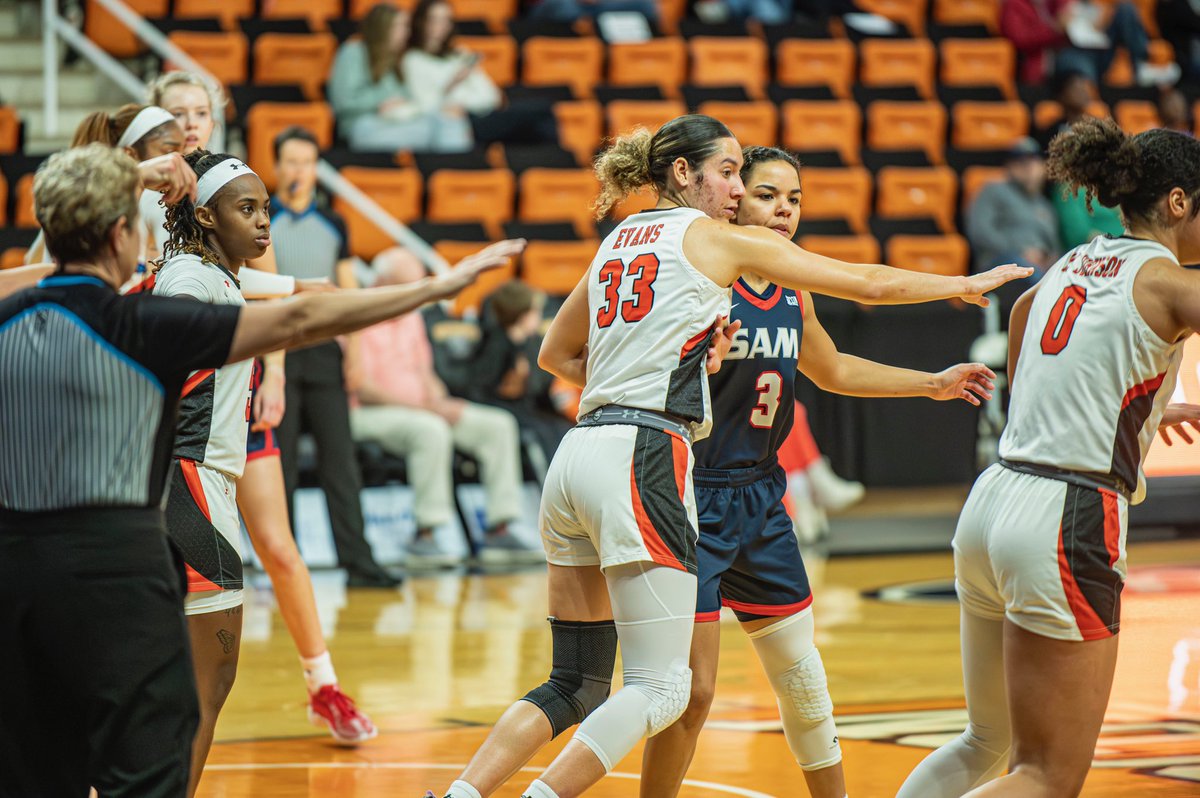 Mercer_WBB tweet picture