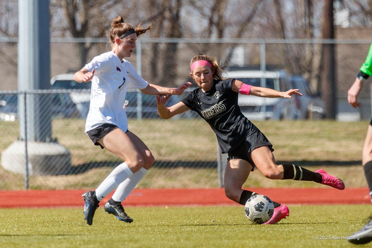 A 1-0 win for <a href="/bhswomenssoccer/">BHS Womens Soccer</a> against Westmoore this morning.