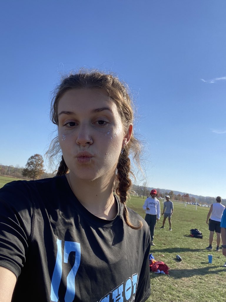 ITS GRAVY B DAY 💅🩰💖🎀🎟️🏩🍠🌸🌺🦩🧞‍♀️💞💗💞💞💞💕💓💕💞 hope our past prez has such a good day <33