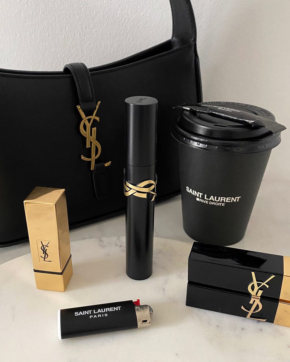 ysl girl🖤